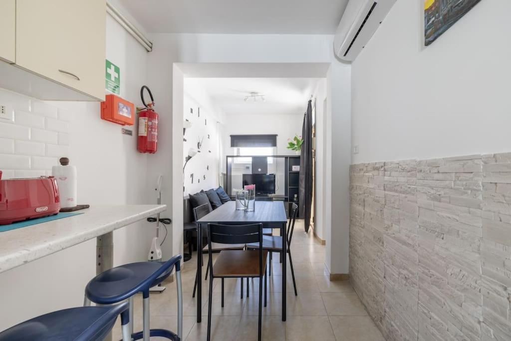 Casa Gemelli - Metro Per Il Centro Di - Apartment Rom