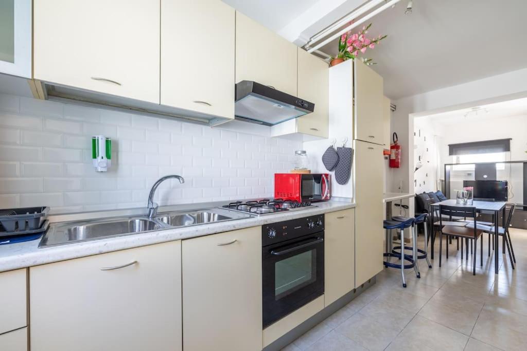 Lejlighed Casa Gemelli - Metro Per Il Centro Di - Rom